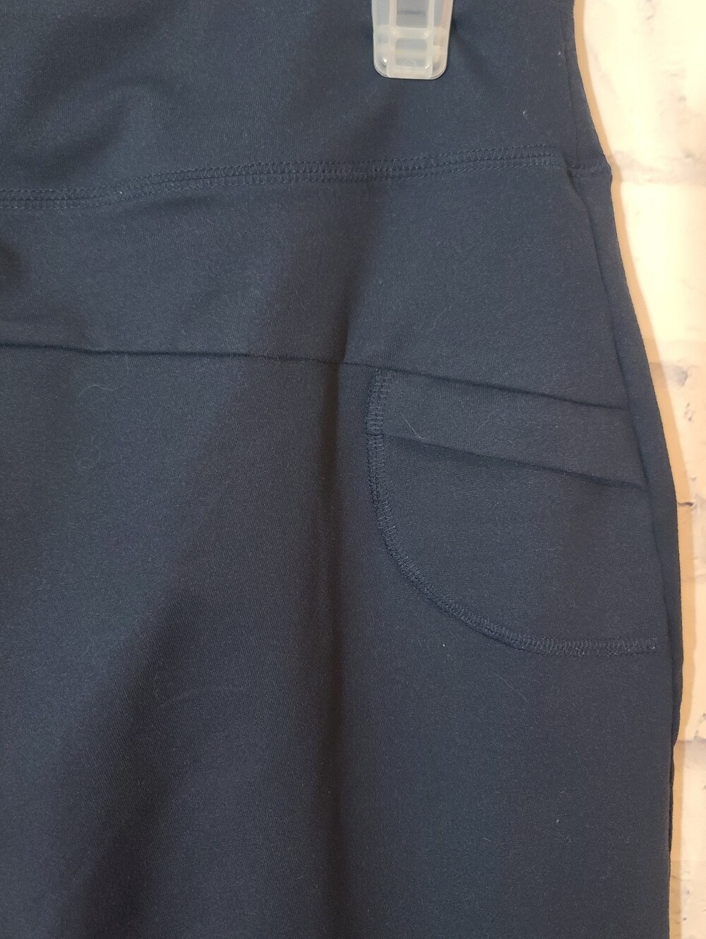 Lands' End Sport Women's Navy Pull-On Athleisure straight leg pants M - Picture 6 of 7